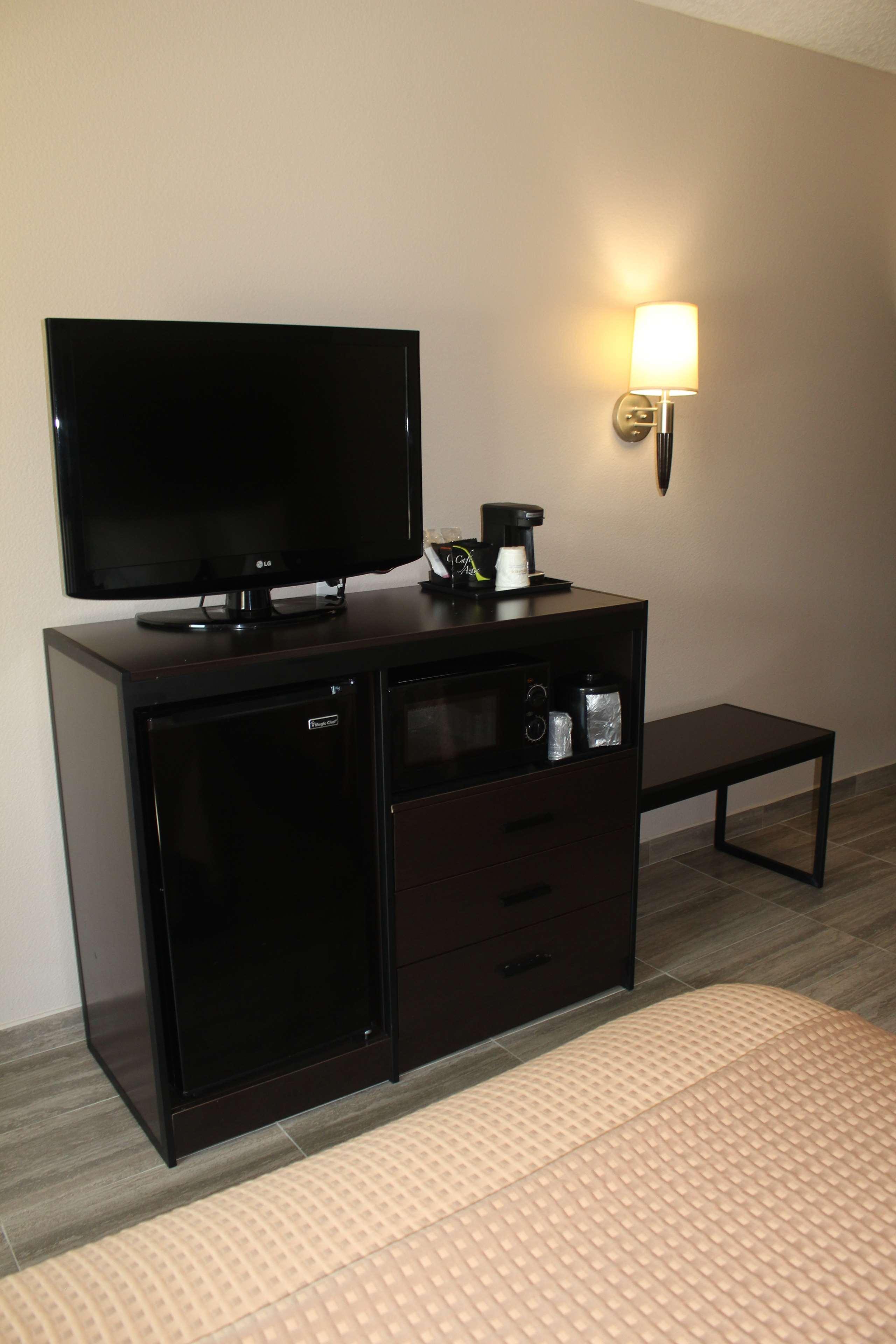 Western Heritage 3*
